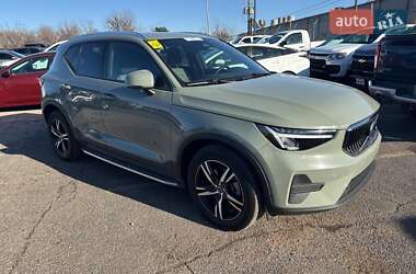 Внедорожник / Кроссовер Volvo XC40 2023 в Хмельницком