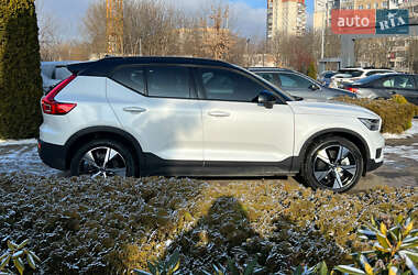 Внедорожник / Кроссовер Volvo XC40 2021 в Львове