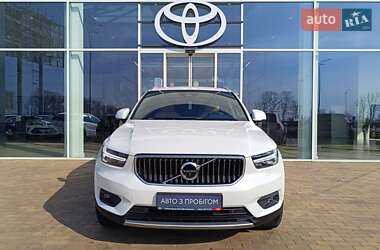 Позашляховик / Кросовер Volvo XC40 2022 в Києві