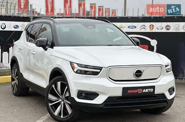 Внедорожник / Кроссовер Volvo XC40 2021 в Киеве