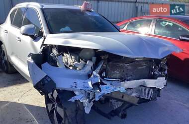 Внедорожник / Кроссовер Volvo XC40 2020 в Одессе