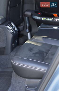 Внедорожник / Кроссовер Volvo XC40 2021 в 
