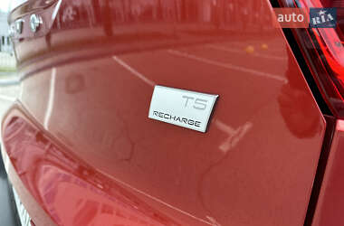 Внедорожник / Кроссовер Volvo XC40 2020 в 