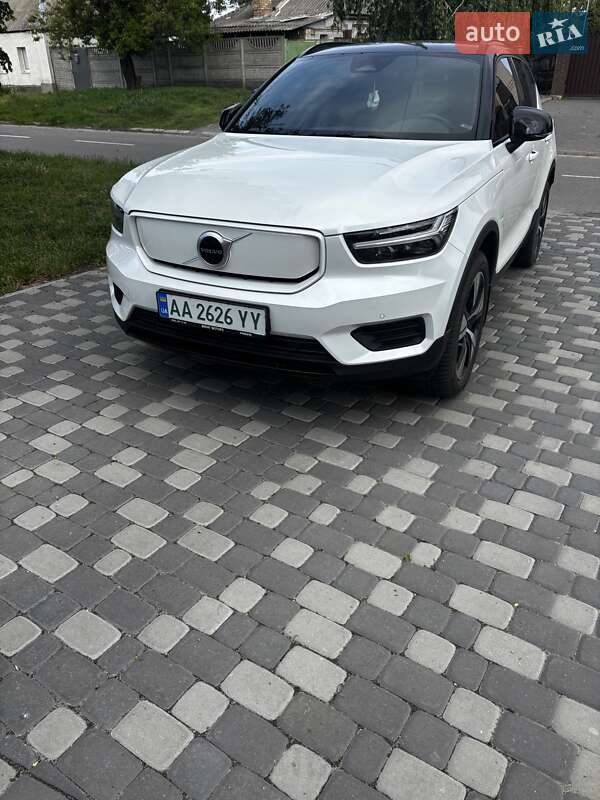 Внедорожник / Кроссовер Volvo XC40 2021 в Черкассах