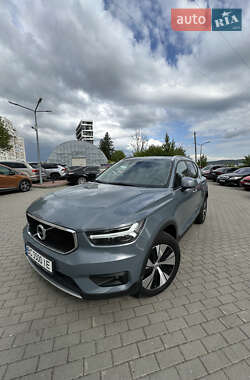 Позашляховик / Кросовер Volvo XC40 2020 в Львові