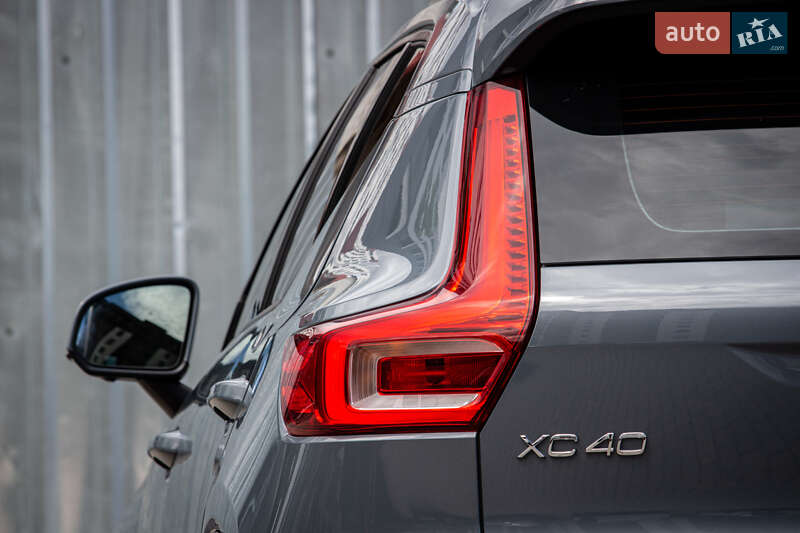 Позашляховик / Кросовер Volvo XC40 2020 в Львові