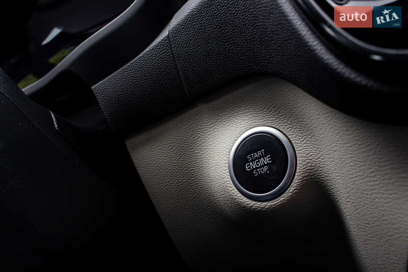 Позашляховик / Кросовер Volvo XC40 2020 в Львові
