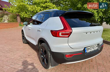 Внедорожник / Кроссовер Volvo XC40 2019 в 
