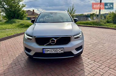 Внедорожник / Кроссовер Volvo XC40 2019 в 