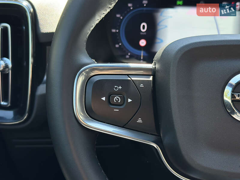 Позашляховик / Кросовер Volvo XC40 2023 в Ковелі