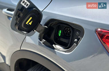 Внедорожник / Кроссовер Volvo XC40 2023 в 