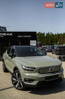 Внедорожник / Кроссовер Volvo XC40 2021 в 
