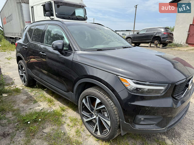Volvo XC40 2020