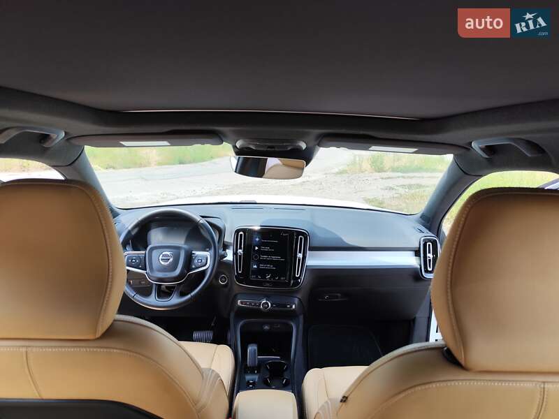 Позашляховик / Кросовер Volvo XC40 2019 в Кодимі