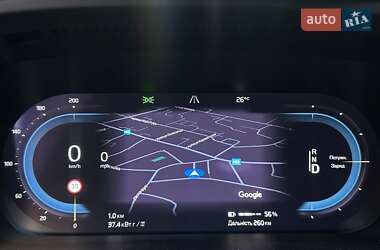 Внедорожник / Кроссовер Volvo XC40 2021 в 