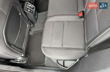 Внедорожник / Кроссовер Volvo XC40 2022 в 