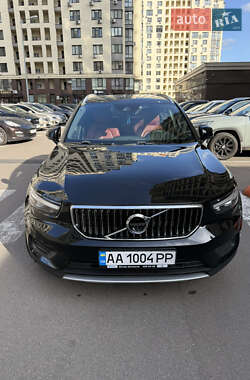 Позашляховик / Кросовер Volvo XC40 2019 в Києві