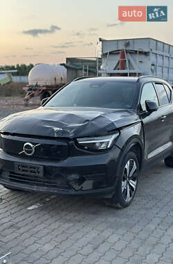Внедорожник / Кроссовер Volvo XC40 2022 в Владимире
