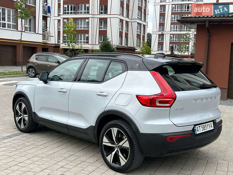 Внедорожник / Кроссовер Volvo XC40 2021 в Ивано-Франковске