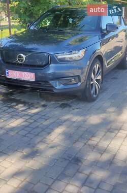Позашляховик / Кросовер Volvo XC40 2021 в Мукачевому