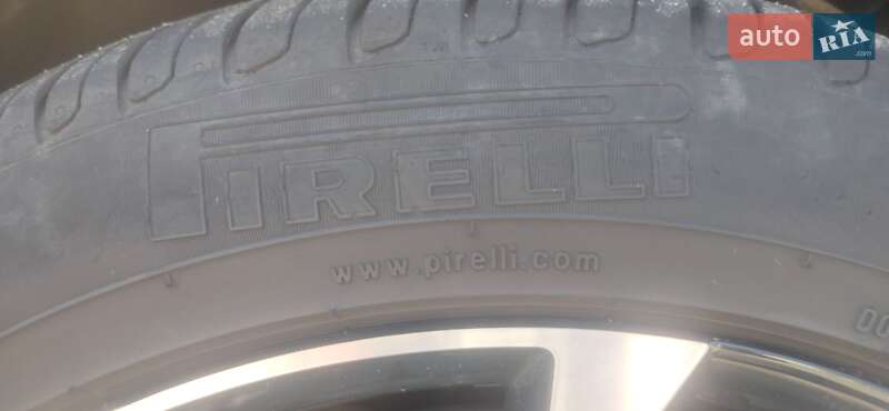 Позашляховик / Кросовер Volvo XC40 2021 в Мукачевому