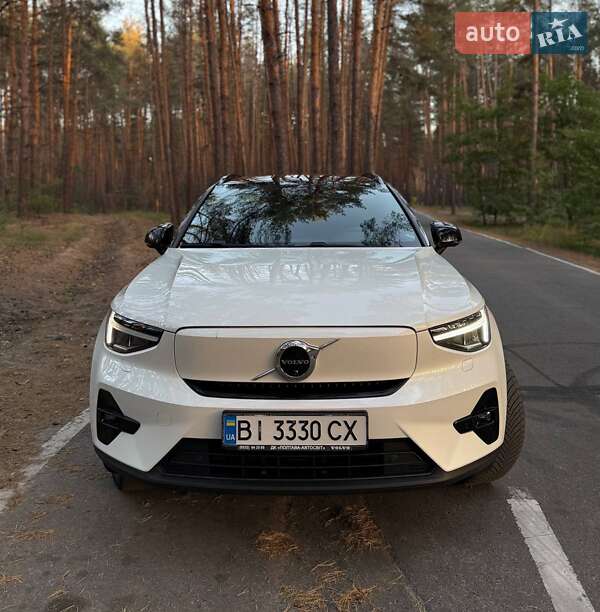 Внедорожник / Кроссовер Volvo XC40 2022 в Полтаве фото 2 Внедорожник / Кроссовер Volvo XC40 2022 в Полтаве