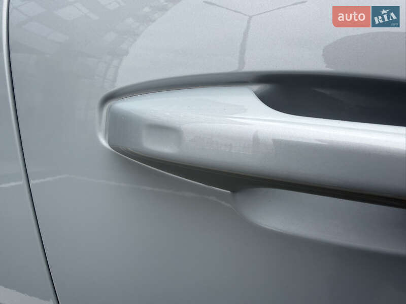 Внедорожник / Кроссовер Volvo XC40 2019 в Киеве фото 39 Внедорожник / Кроссовер Volvo XC40 2019 в Киеве