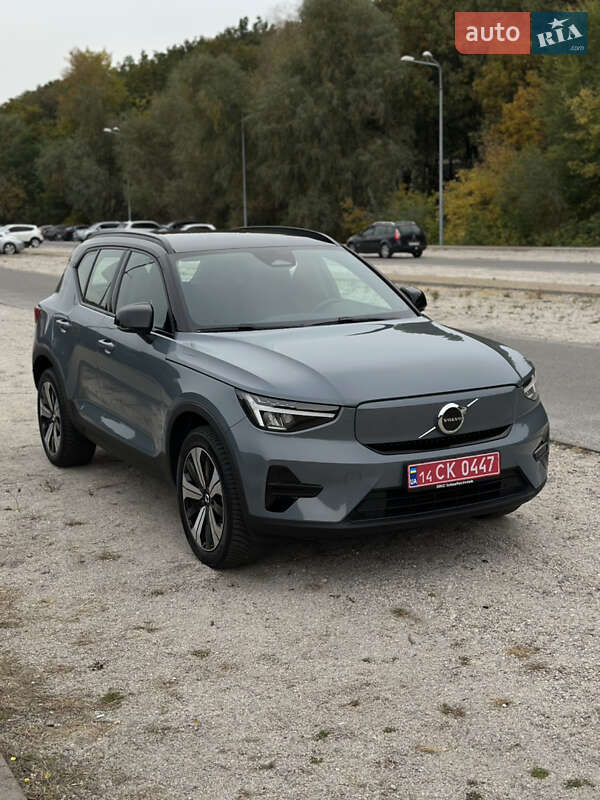 Внедорожник / Кроссовер Volvo XC40 2023 в Днепре