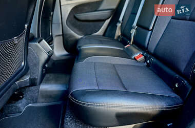 Внедорожник / Кроссовер Volvo XC40 2020 в 