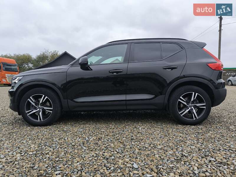 Позашляховик / Кросовер Volvo XC40 2018 в Коломиї