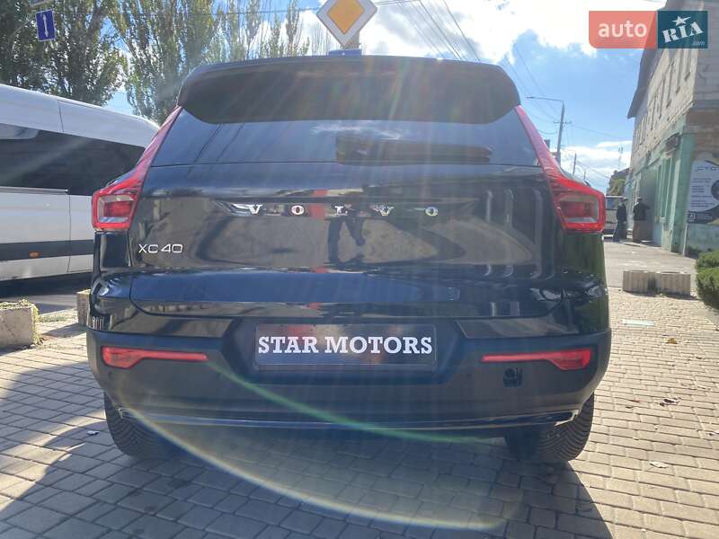 Внедорожник / Кроссовер Volvo XC40 2022 в Одессе