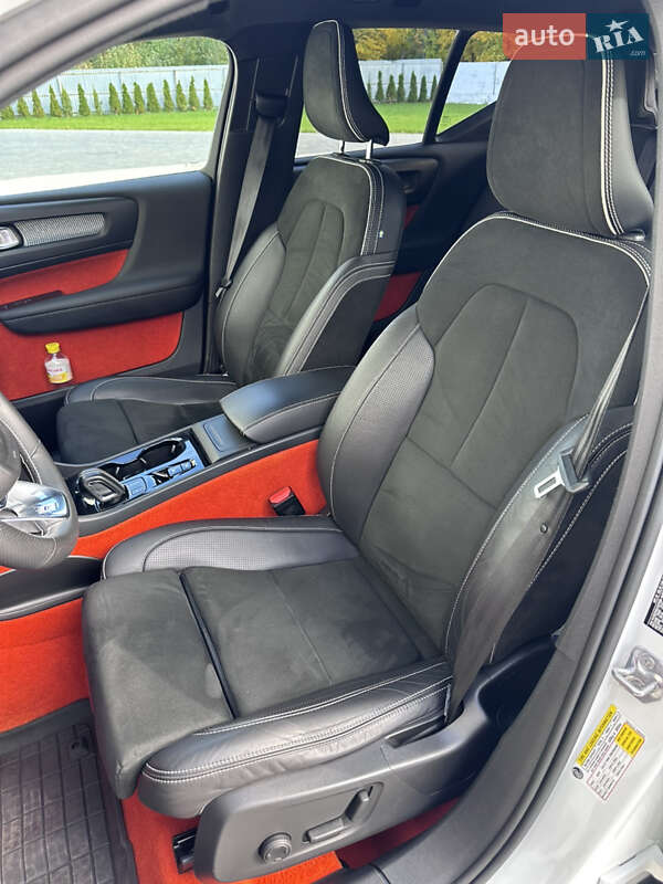 Внедорожник / Кроссовер Volvo XC40 2018 в Луцке