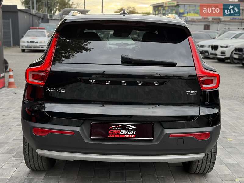 Внедорожник / Кроссовер Volvo XC40 2022 в Днепре фото 10 Внедорожник / Кроссовер Volvo XC40 2022 в Днепре