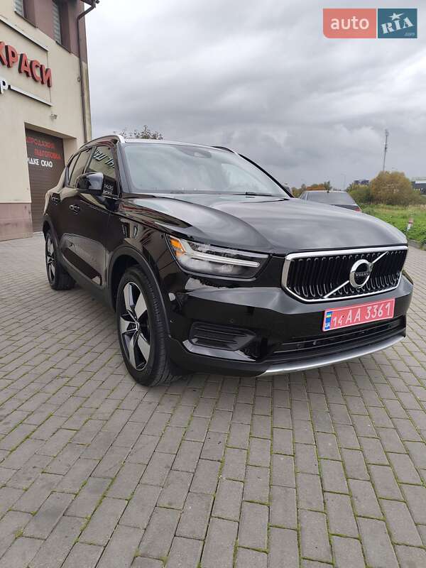 Внедорожник / Кроссовер Volvo XC40 2019 в Львове