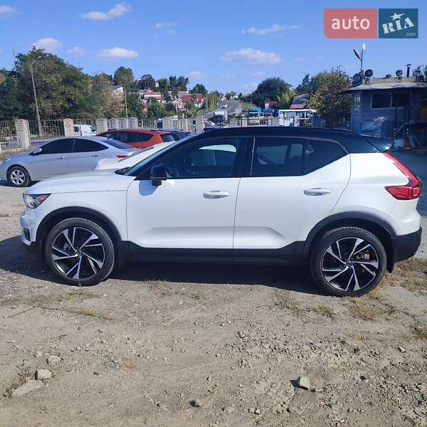 Внедорожник / Кроссовер Volvo XC40 2020 в Днепре фото 2 Внедорожник / Кроссовер Volvo XC40 2020 в Днепре