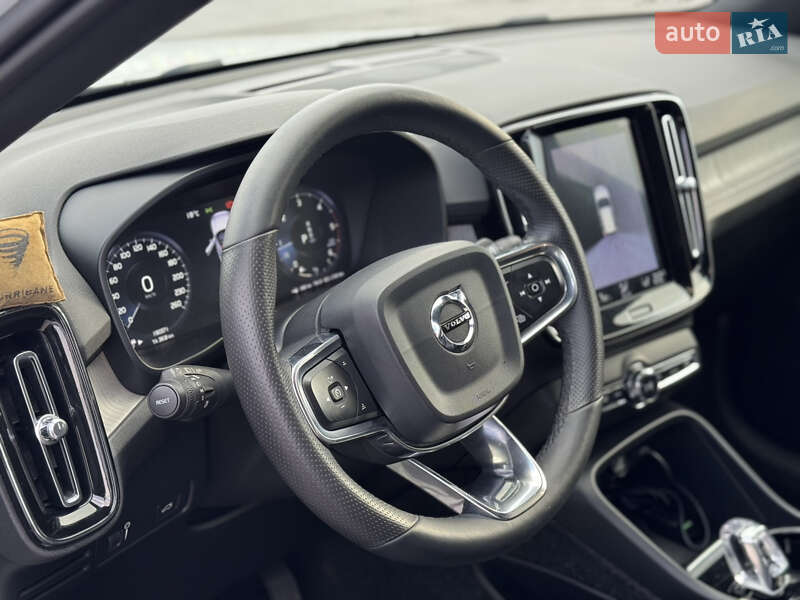 Внедорожник / Кроссовер Volvo XC40 2018 в Виннице фото 30 Внедорожник / Кроссовер Volvo XC40 2018 в Виннице