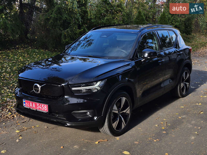 Позашляховик / Кросовер Volvo XC40 2021 в Львові