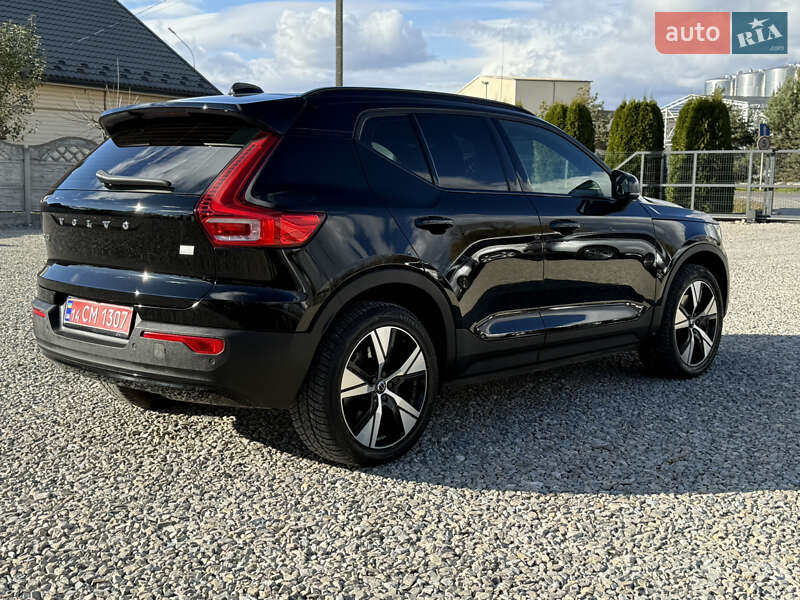 Внедорожник / Кроссовер Volvo XC40 2020 в Коломые