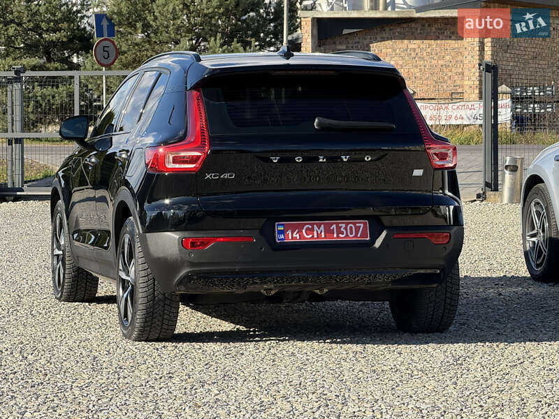 Внедорожник / Кроссовер Volvo XC40 2020 в Коломые