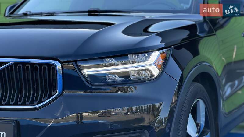 Позашляховик / Кросовер Volvo XC40 2019 в Києві