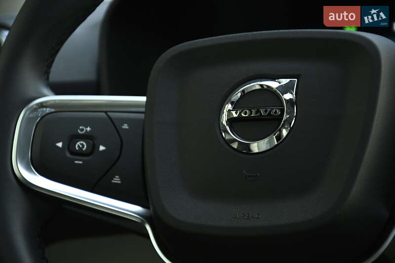 Позашляховик / Кросовер Volvo XC40 2024 в Бердичеві