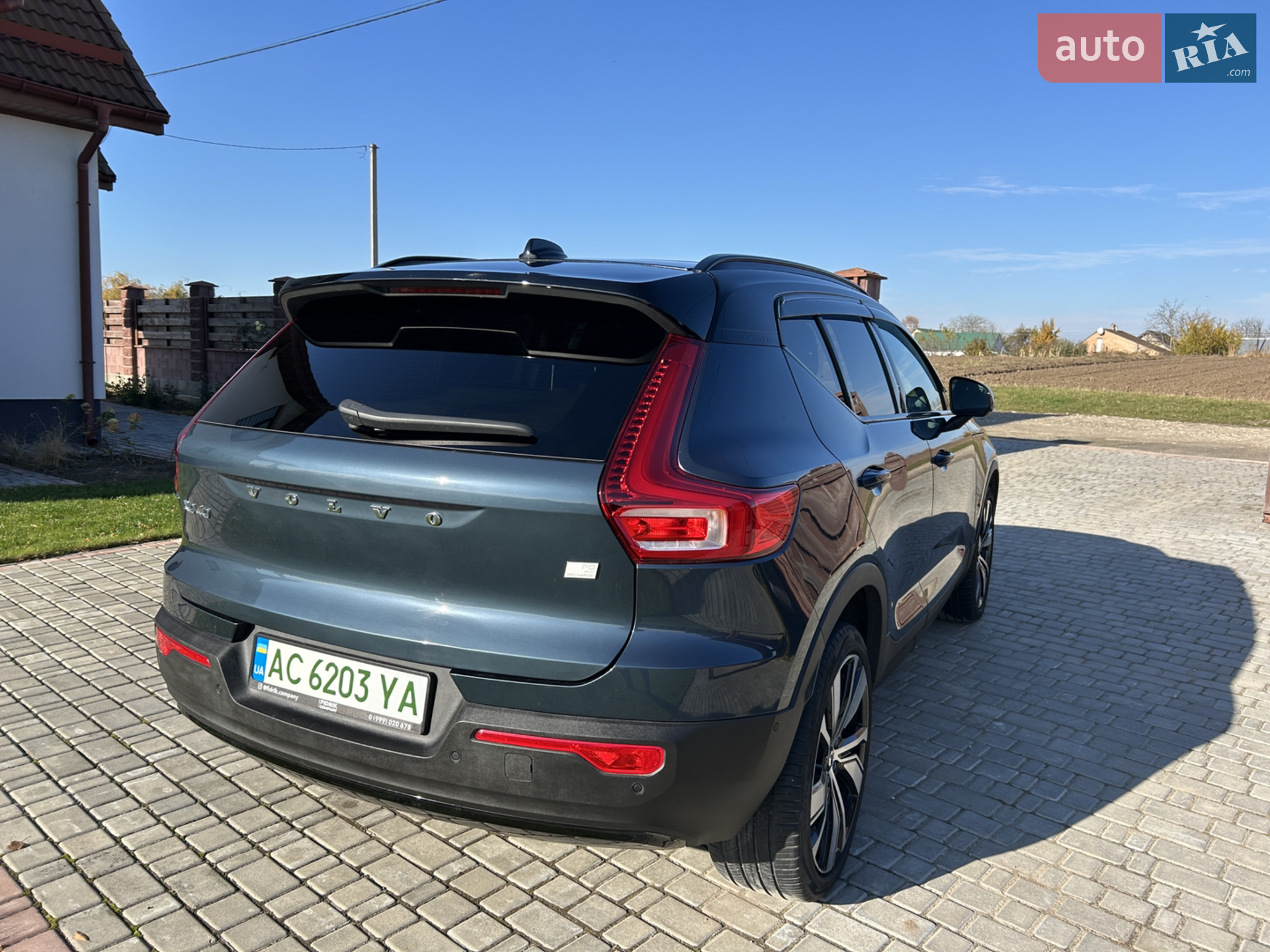 2021 Volvo XC40 - мініатюра 3