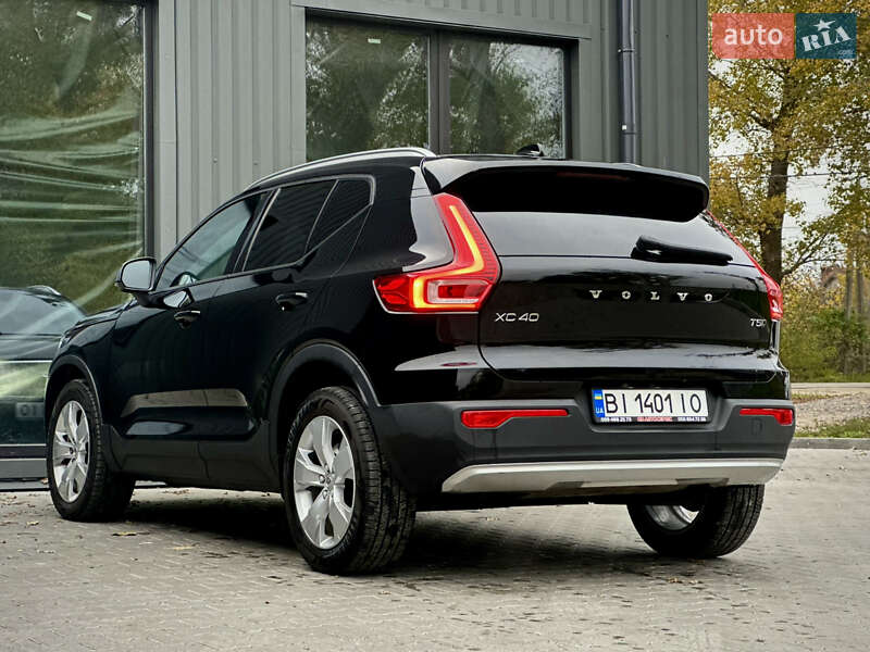Позашляховик / Кросовер Volvo XC40 2020 в Києві фото 15 Позашляховик / Кросовер Volvo XC40 2020 в Києві