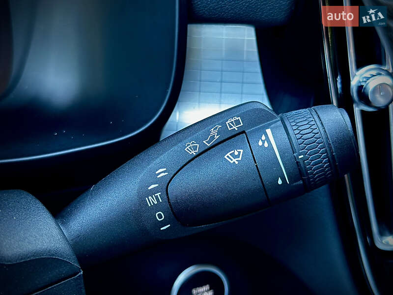 Позашляховик / Кросовер Volvo XC40 2020 в Києві фото 34 Позашляховик / Кросовер Volvo XC40 2020 в Києві