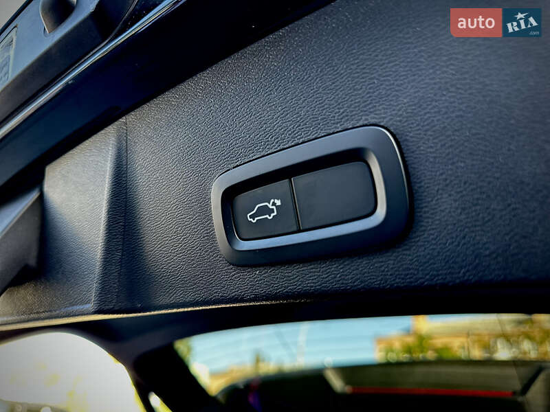 Позашляховик / Кросовер Volvo XC40 2020 в Києві фото 40 Позашляховик / Кросовер Volvo XC40 2020 в Києві