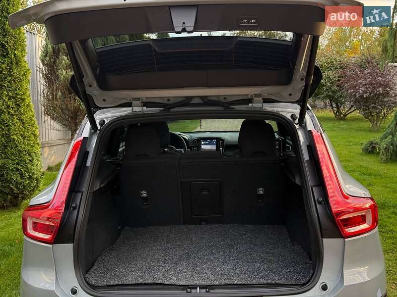 Позашляховик / Кросовер Volvo XC40 2023 в Моршині фото 6 Позашляховик / Кросовер Volvo XC40 2023 в Моршині