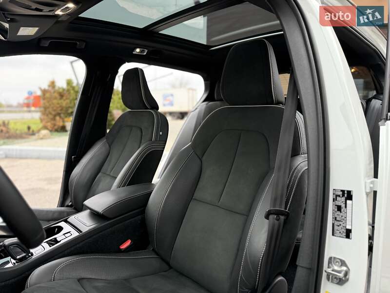 Внедорожник / Кроссовер Volvo XC40 2019 в Днепре фото 20 Внедорожник / Кроссовер Volvo XC40 2019 в Днепре