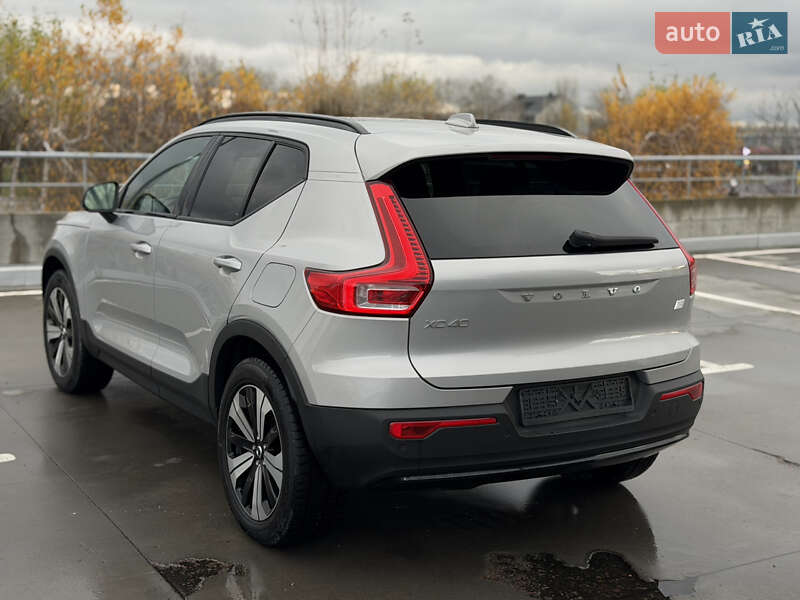 Внедорожник / Кроссовер Volvo XC40 2022 в Киеве фото 8 Внедорожник / Кроссовер Volvo XC40 2022 в Киеве
