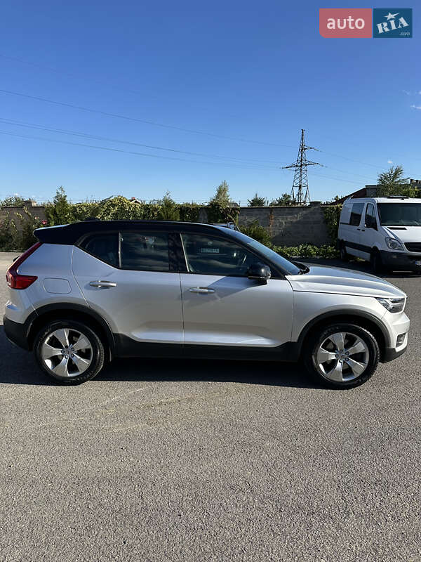 Позашляховик / Кросовер Volvo XC40 2018 в Вишгороді фото 3 Позашляховик / Кросовер Volvo XC40 2018 в Вишгороді