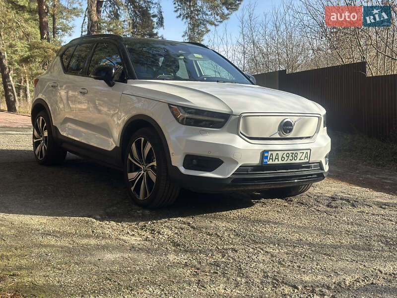 Внедорожник / Кроссовер Volvo XC40 2021 в Киеве фото 3 Внедорожник / Кроссовер Volvo XC40 2021 в Киеве